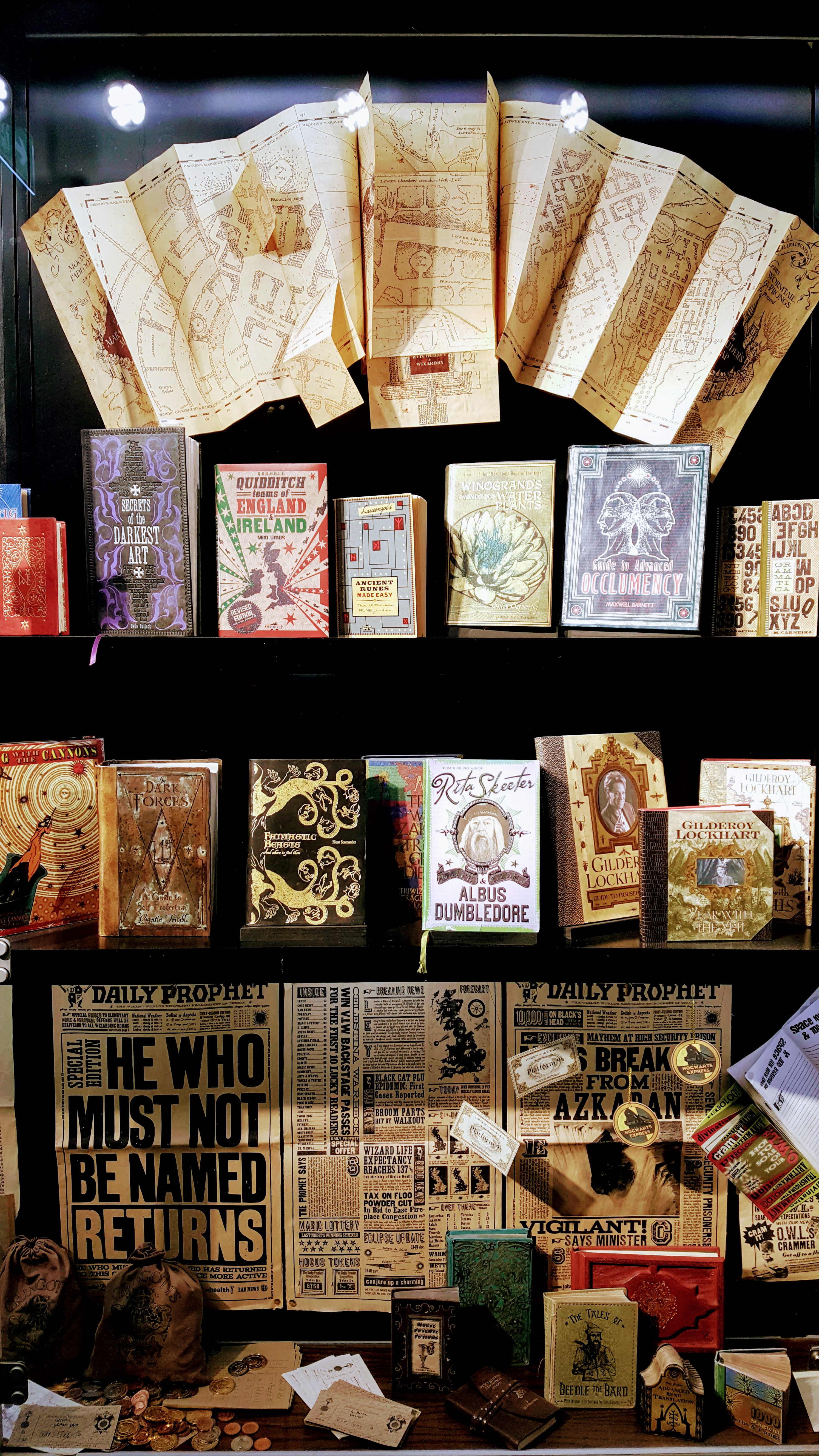 Requisiten in der Warner. Bros Studio Tour London